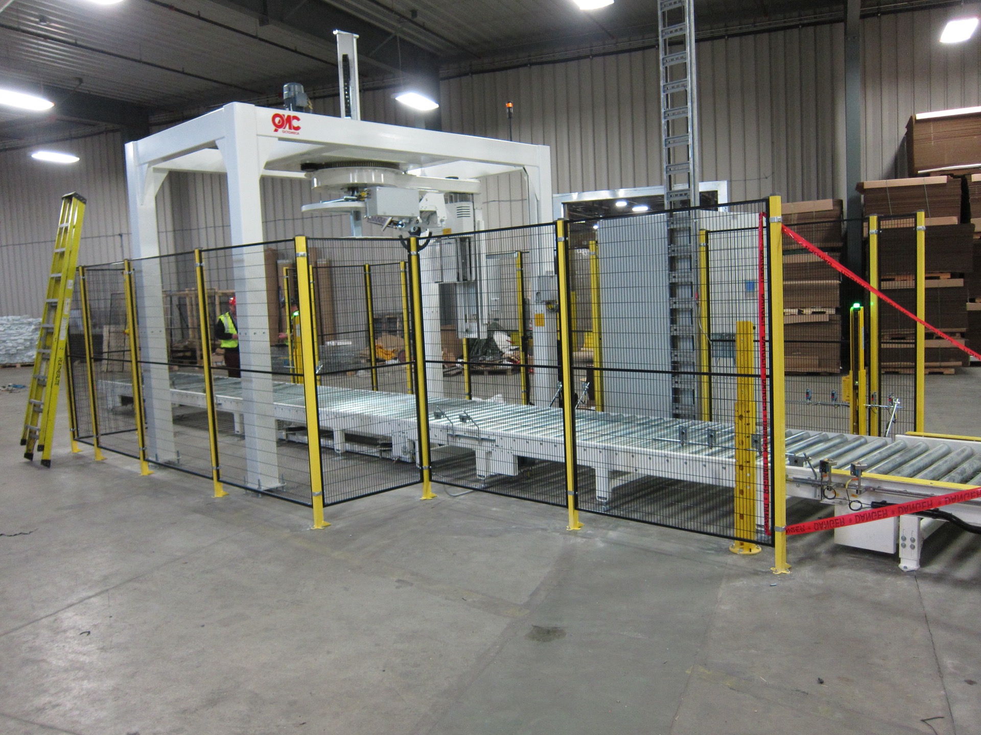 Lignes de conditionnement automatique Lignes automatiques de banderolage OMC-H FROMM France